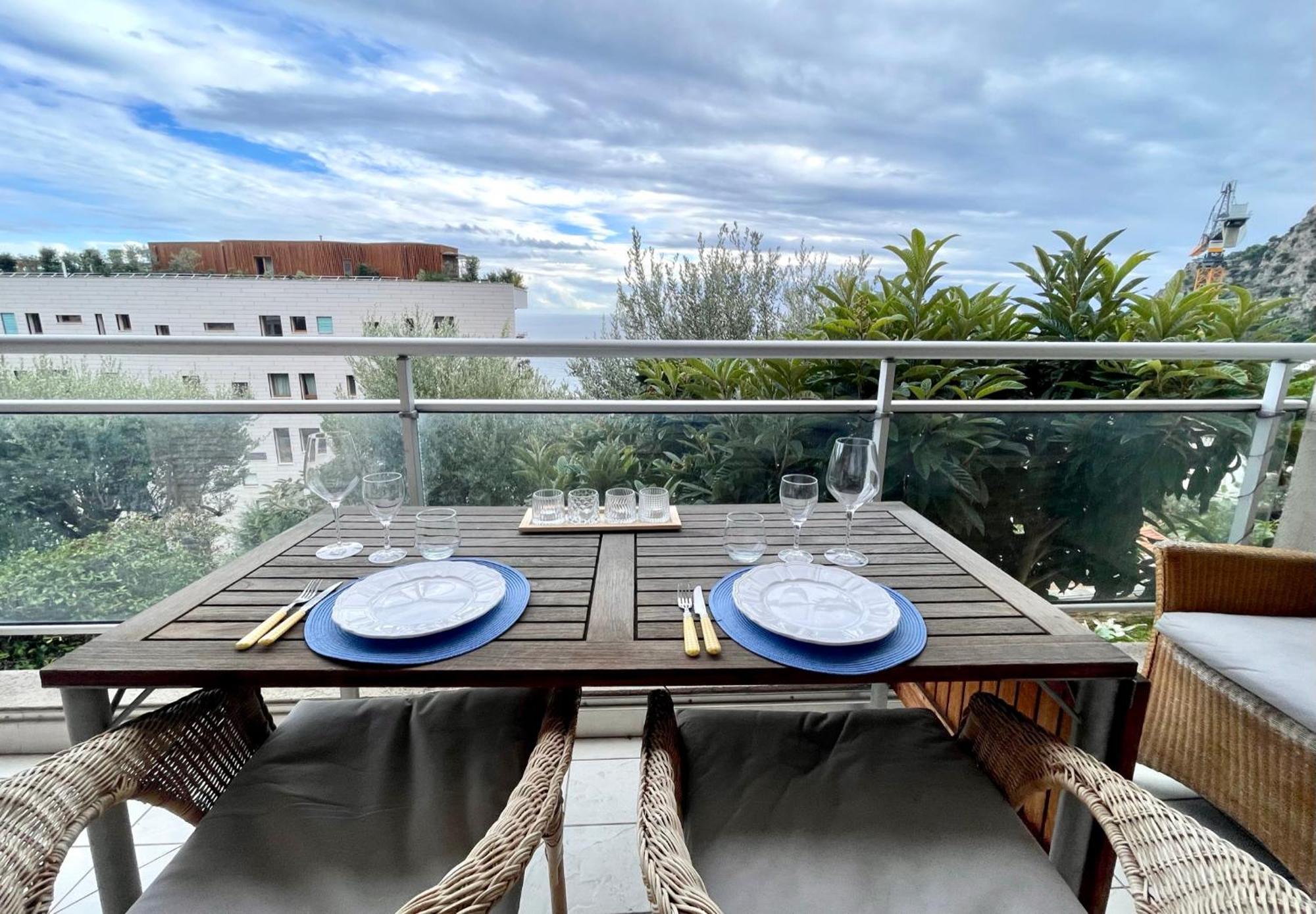 Les Jardins De Monaco Vue Mer Et Piscine Lejlighed Saint-Antoine  Eksteriør billede